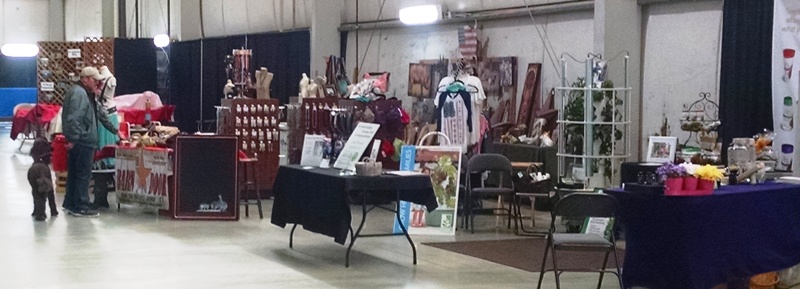 Vendor row Barn Door and Janet Nesbitt